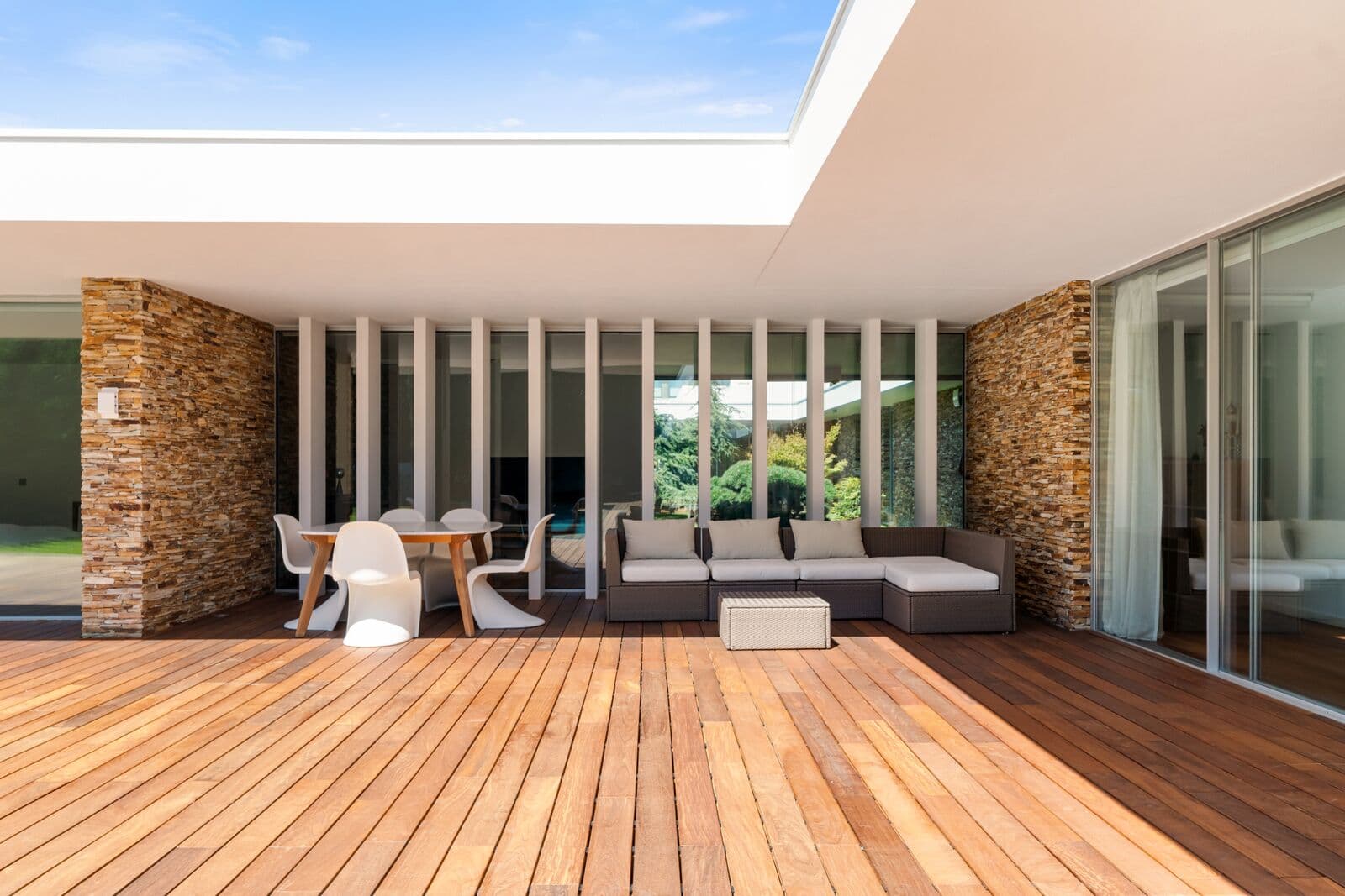 Moradia Isolada T5 + 2 com jardim, Quinta da Beloura, Sintra - Imagem 5
