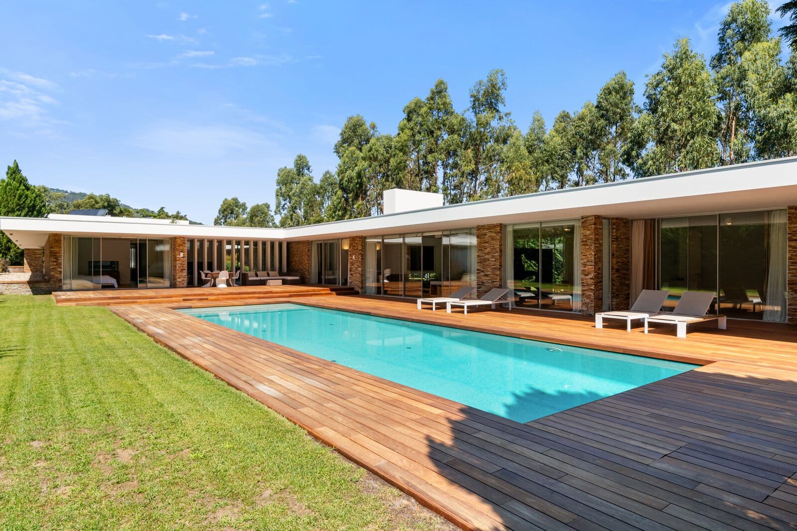 Moradia Isolada T5 + 2 com jardim, Quinta da Beloura, Sintra - Imagem 34