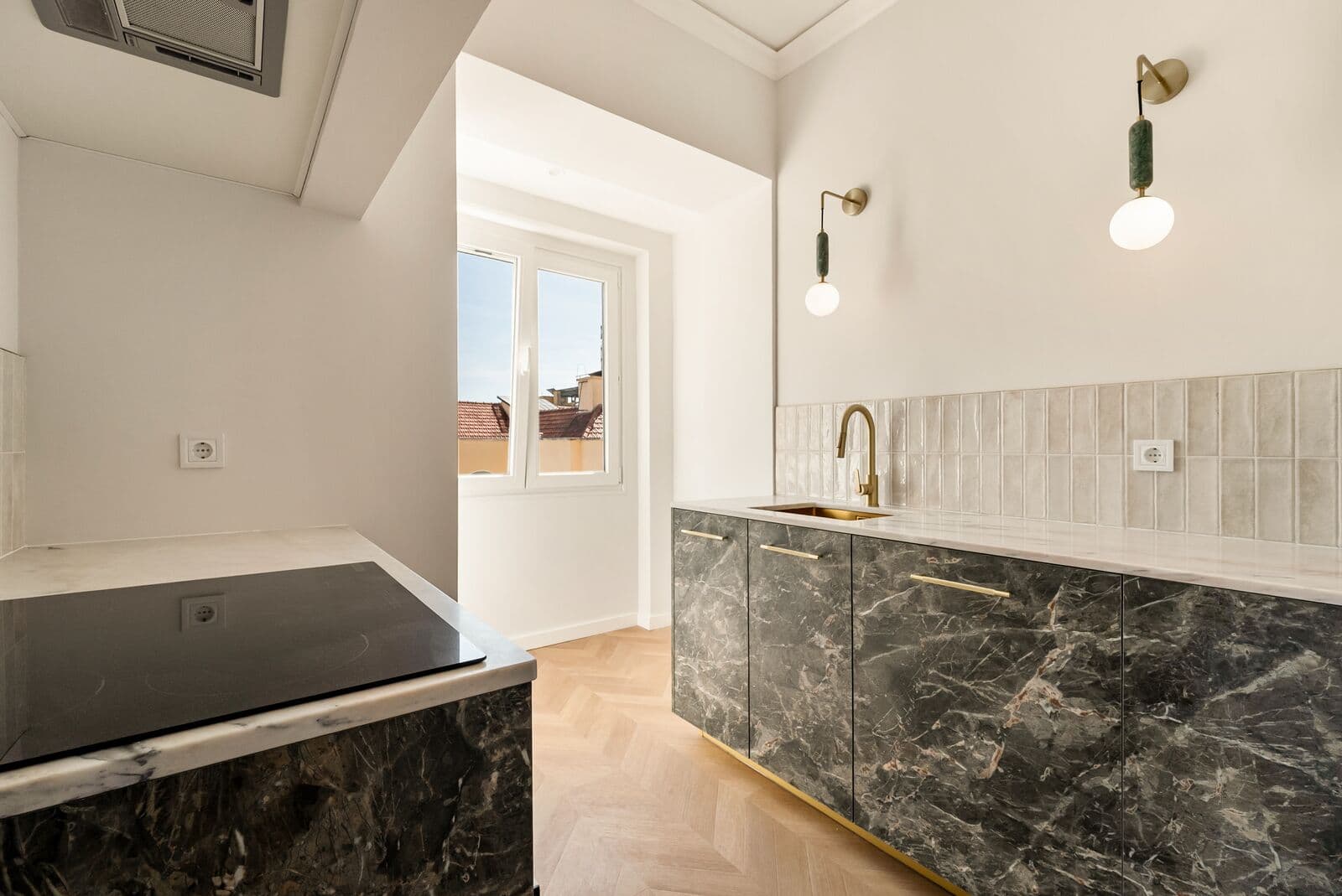 2 Bedroom Apartment renovated, Penha de França, Lisboa - Image 19