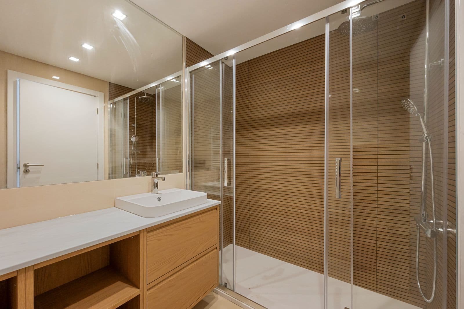 Apartamento T3 com jardim, Cascais - Imagem 25