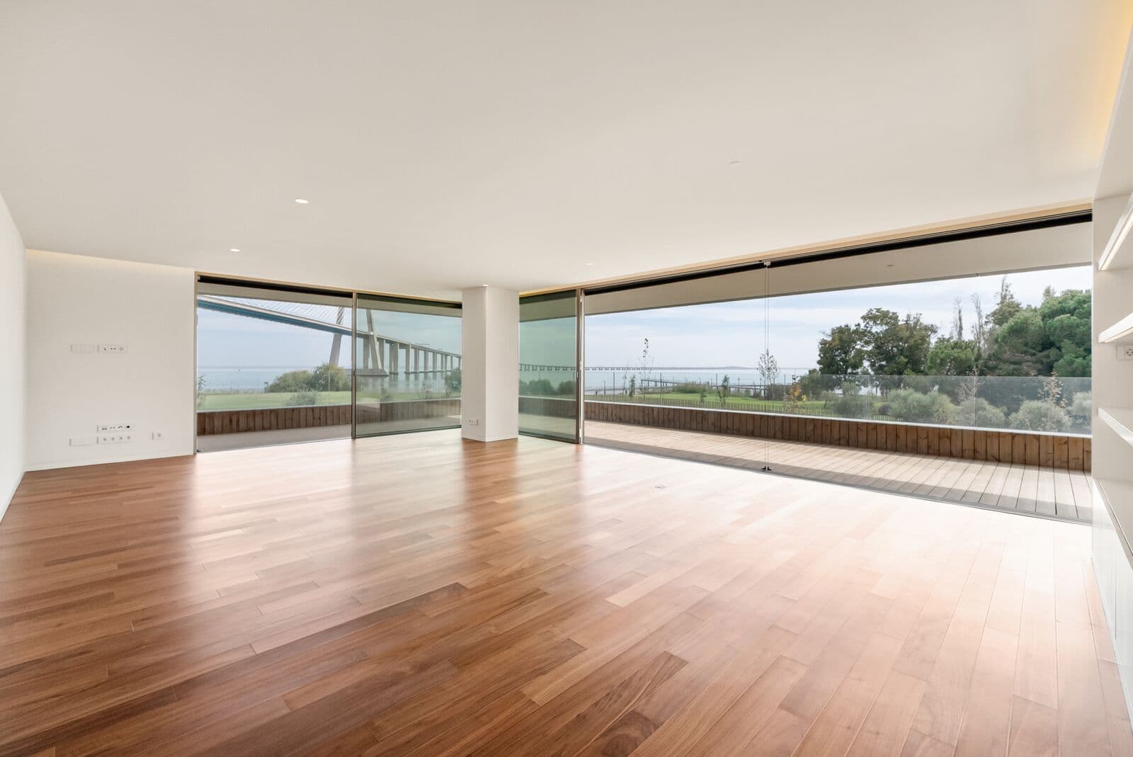 Apartamento T4 com jardim, Parque das Nações, Lisboa - Imagem 5