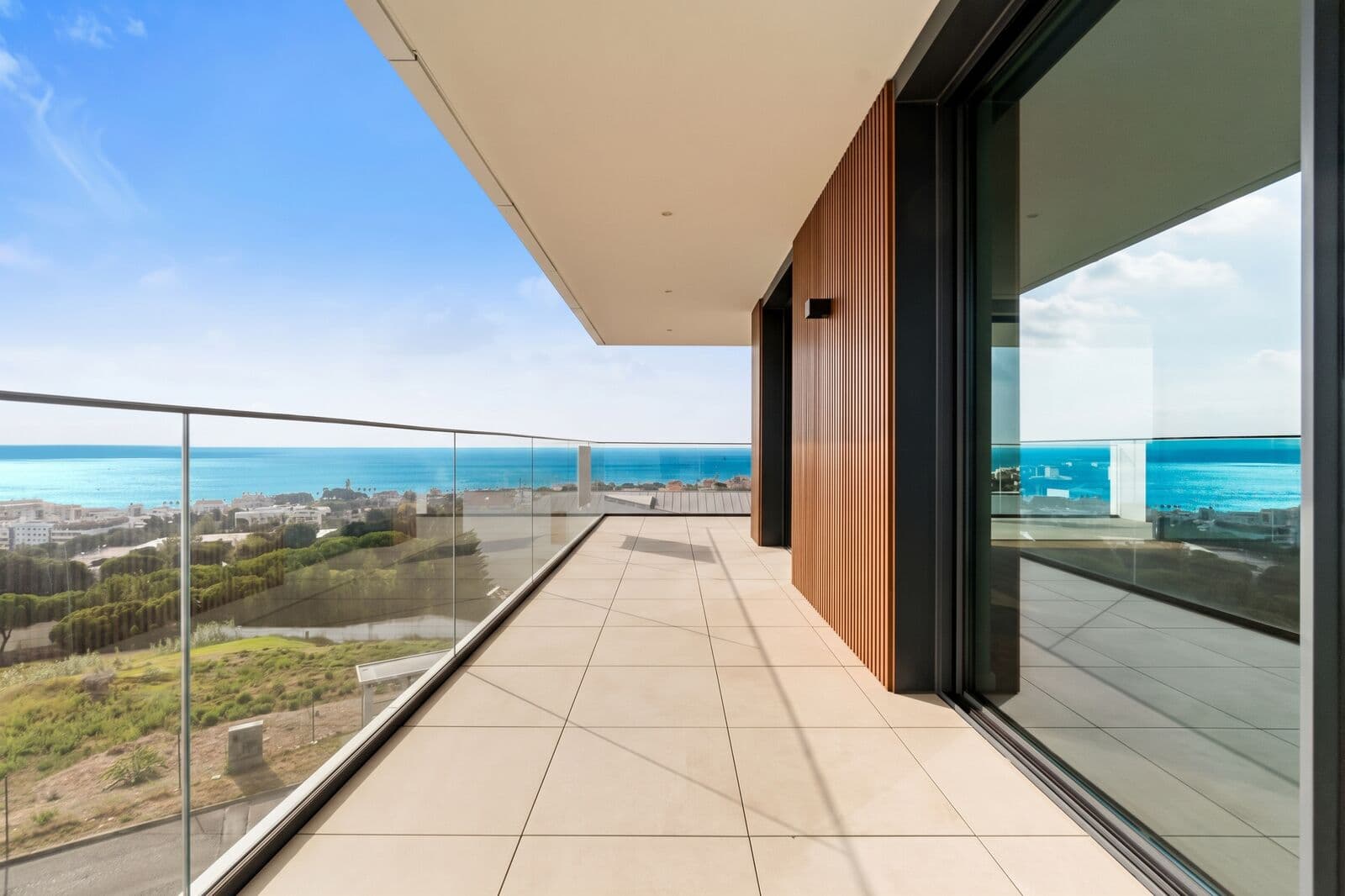 3 Bedroom Apartment with a view, Parque dos Poetas, Oeiras - Image 20