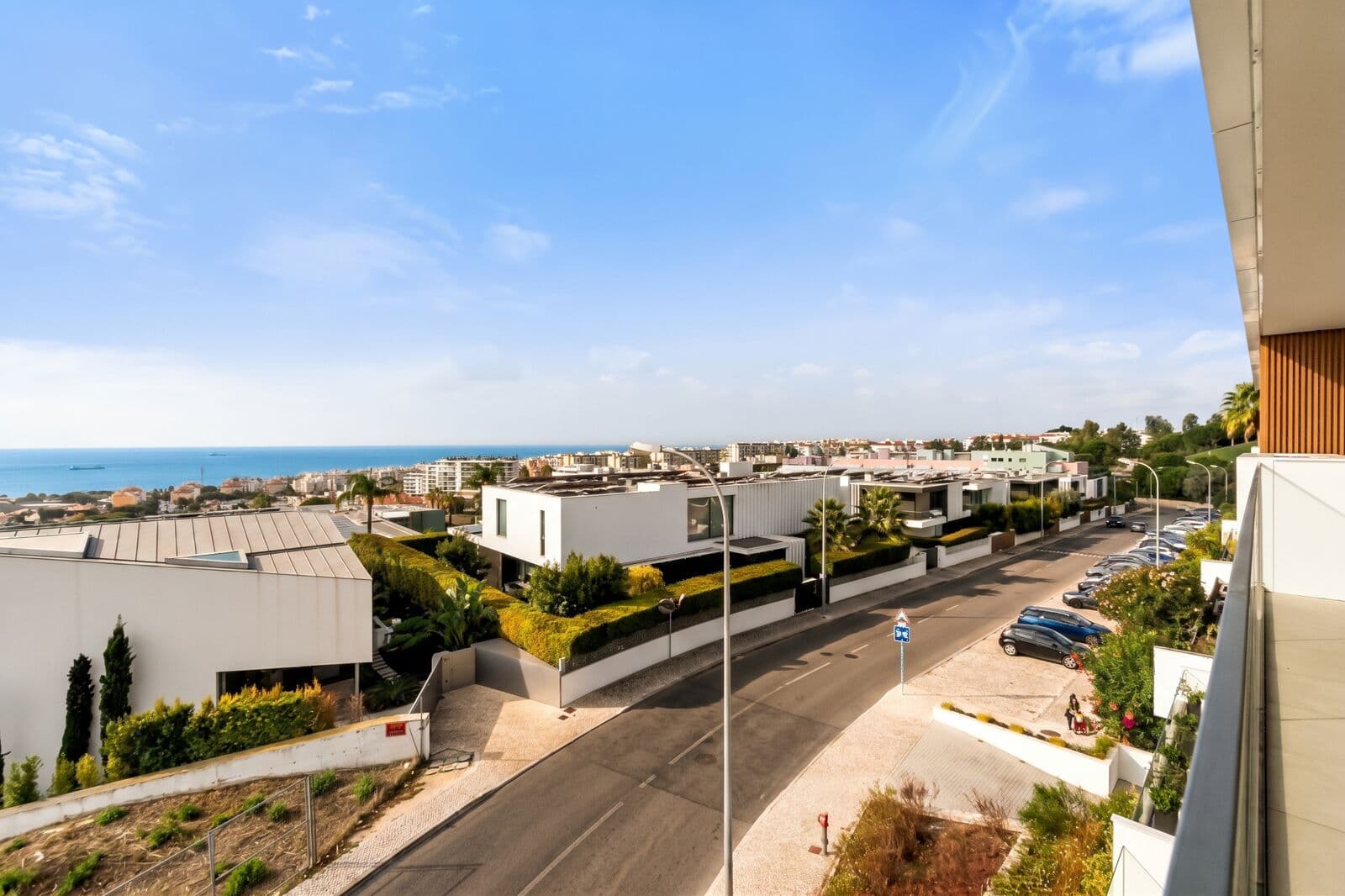 3 Bedroom Apartment with a view, Parque dos Poetas, Oeiras - Image 19