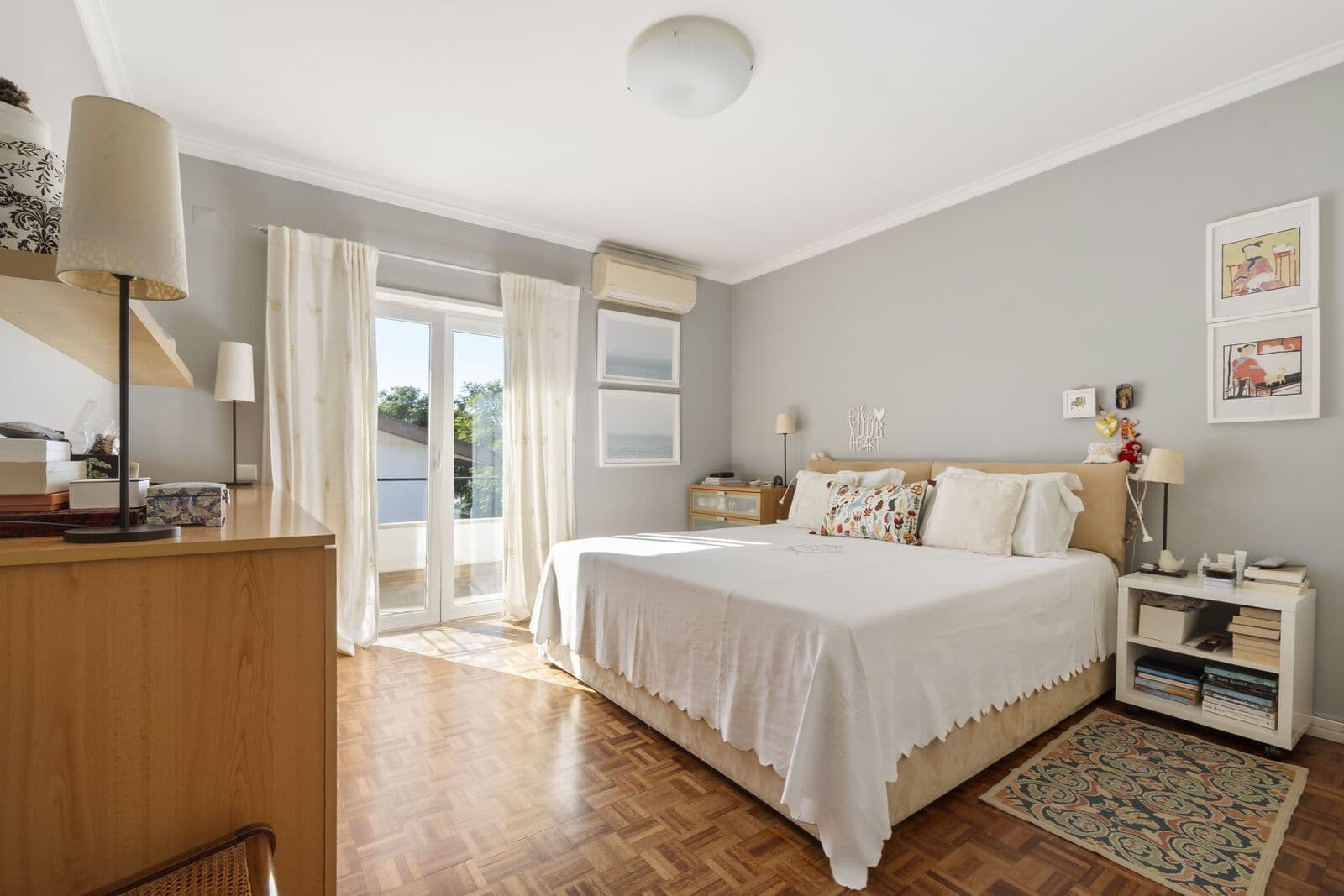 2 Bedroom Duplex with a view, Cascais - Image 20