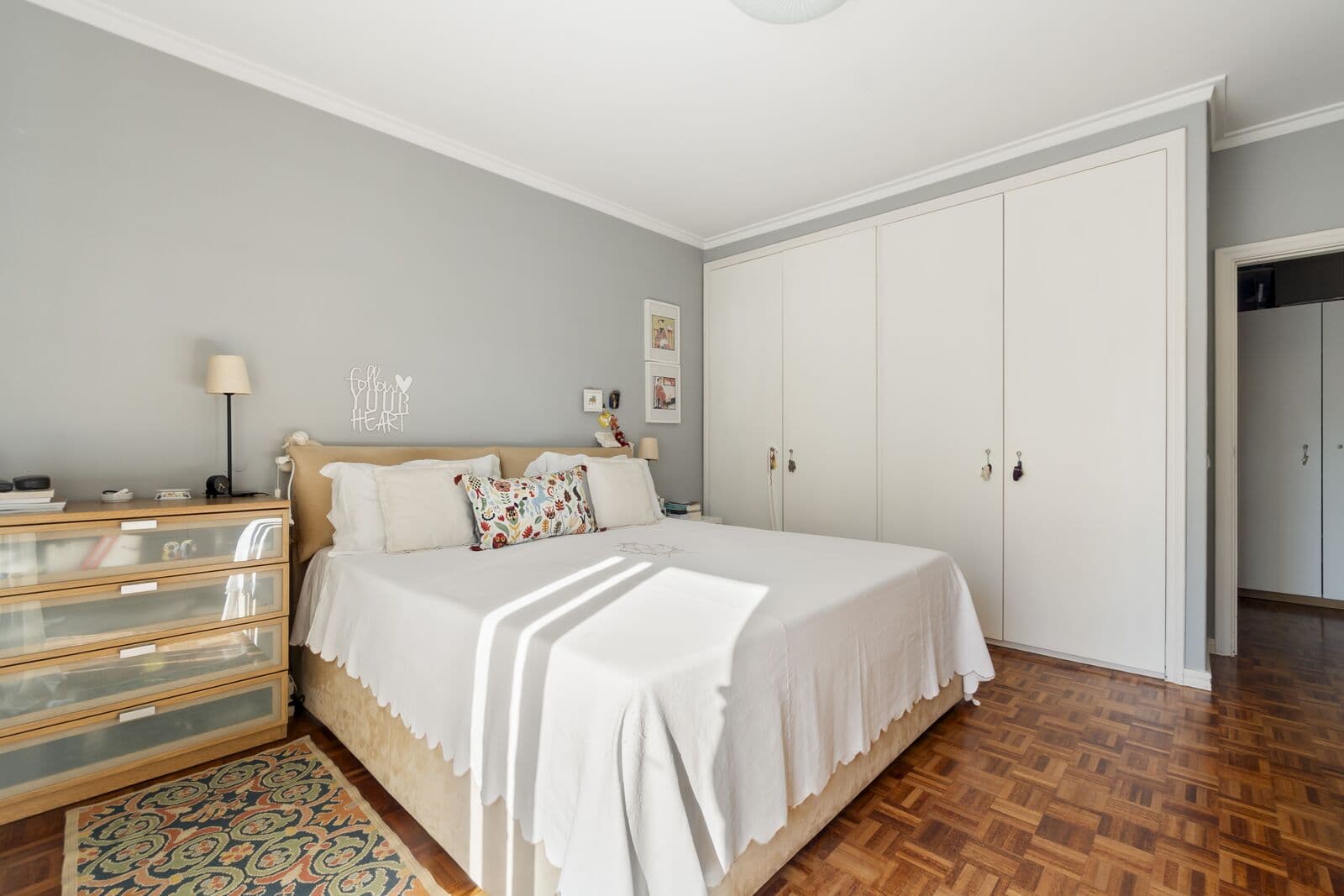 2 Bedroom Duplex with a view, Cascais - Image 19