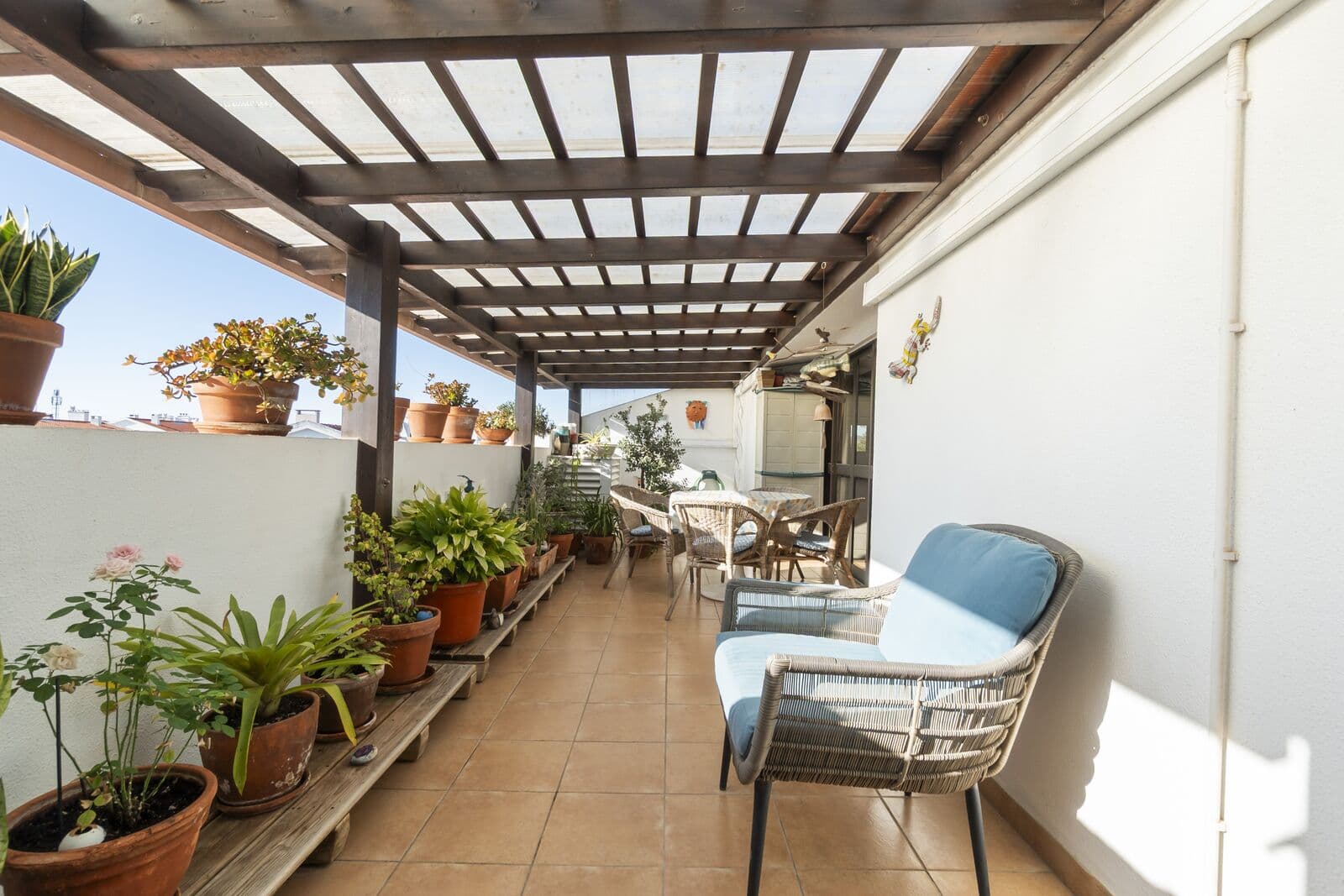 2 Bedroom Duplex with a view, Cascais - Image 30