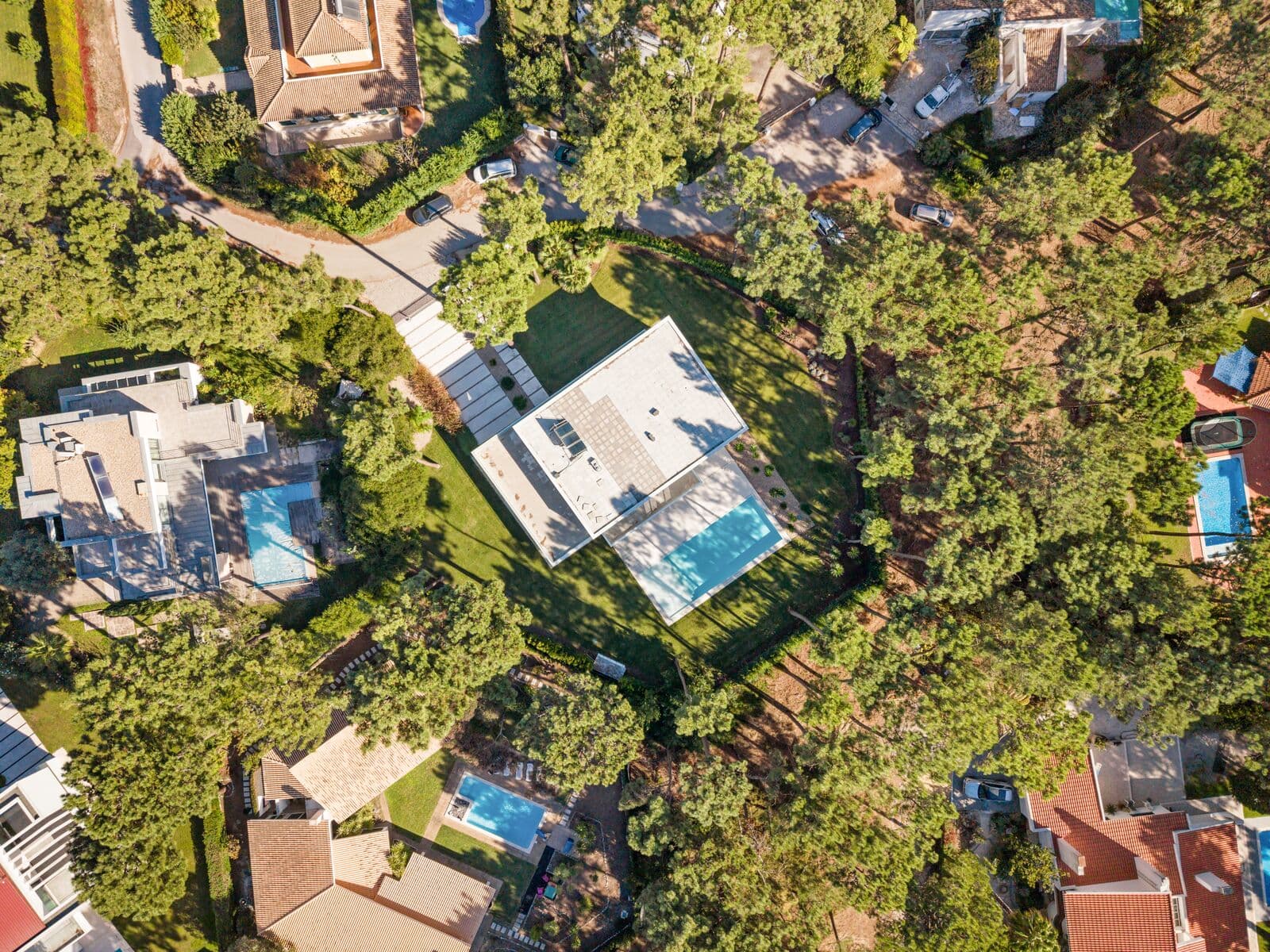 Moradia Isolada T5 com piscina, Aroeira, Almada - Imagem 76