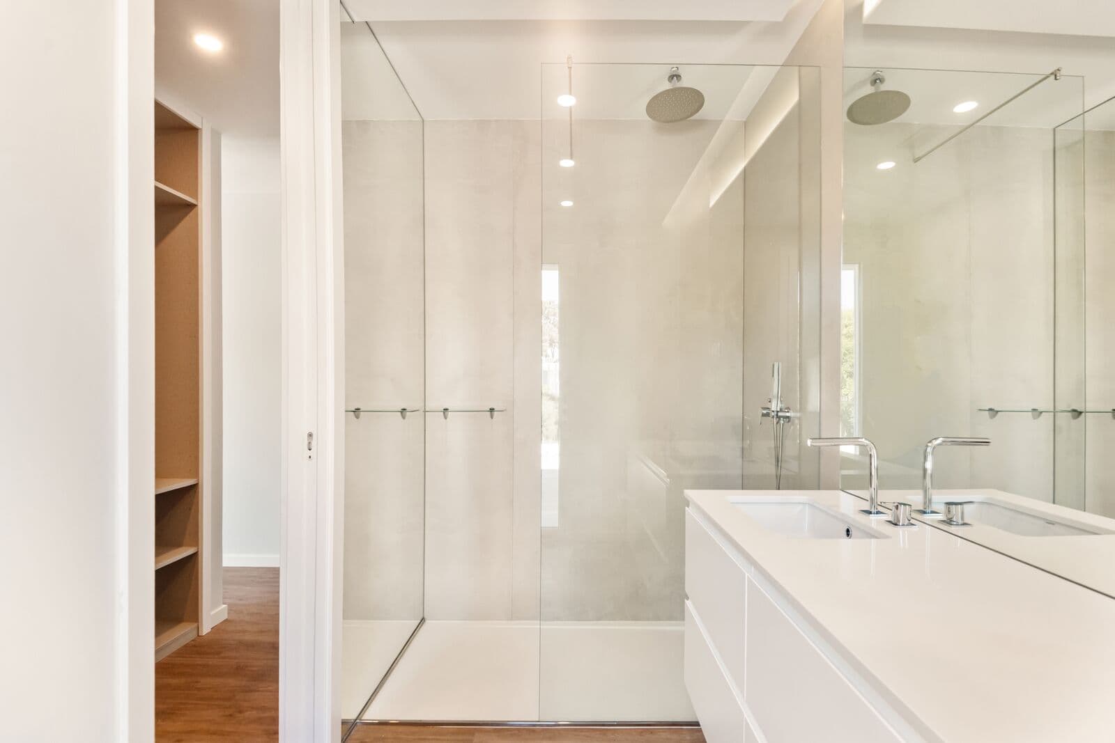 Moradia Isolada T5 com piscina, Aroeira, Almada - Imagem 43