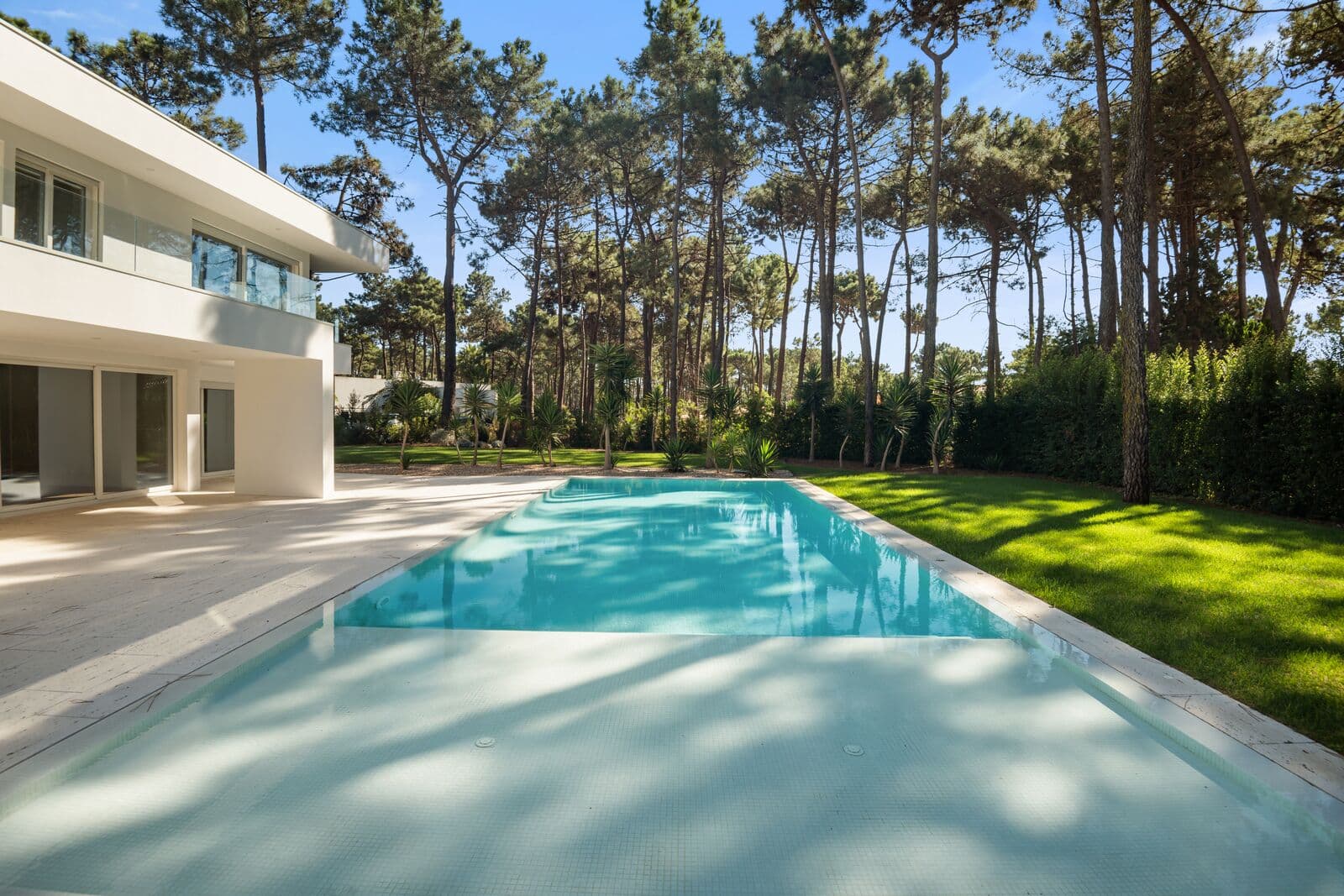 Moradia Isolada T5 com piscina, Aroeira, Almada - Imagem 69