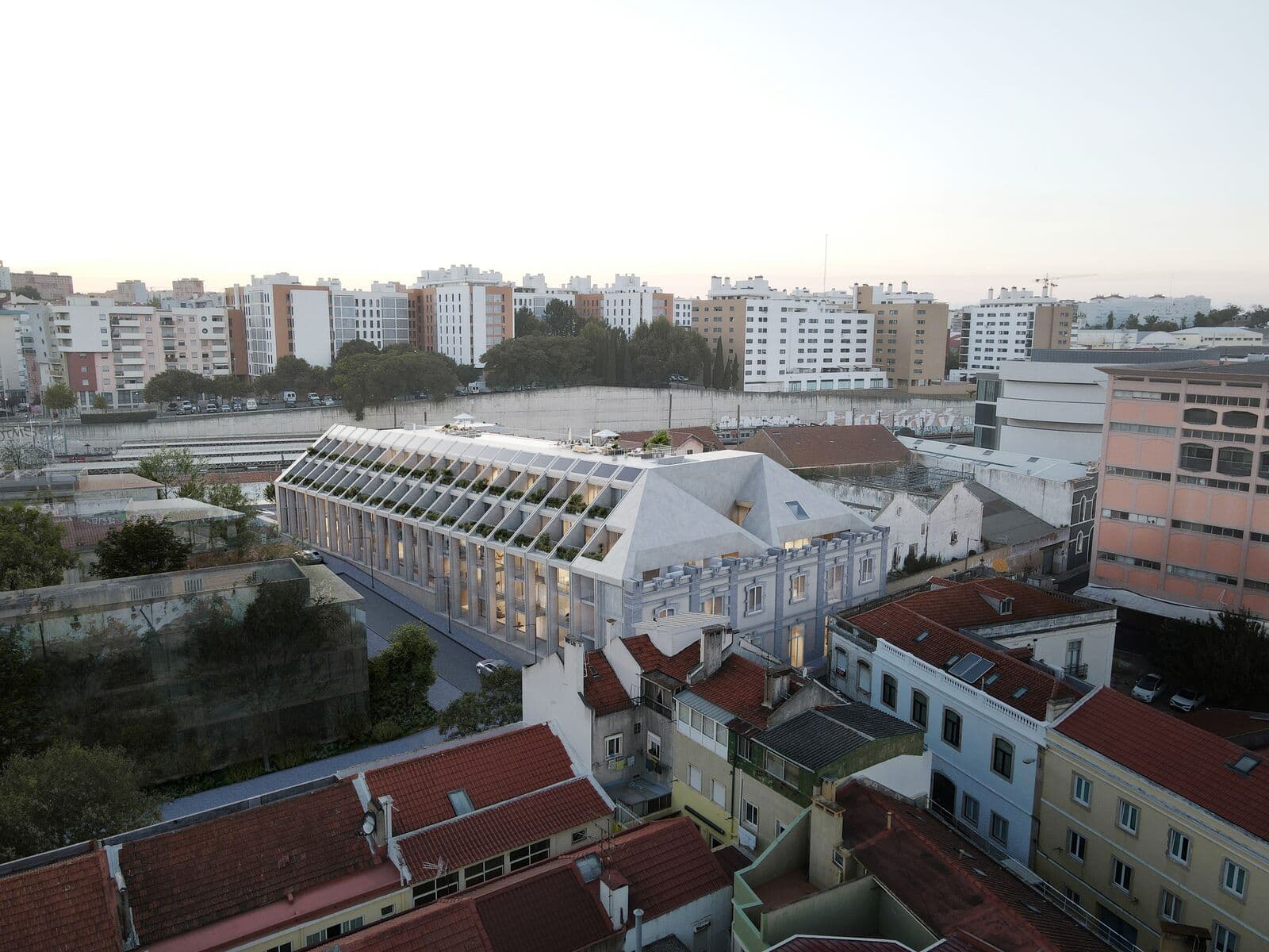Formoso Marvila - Image 1