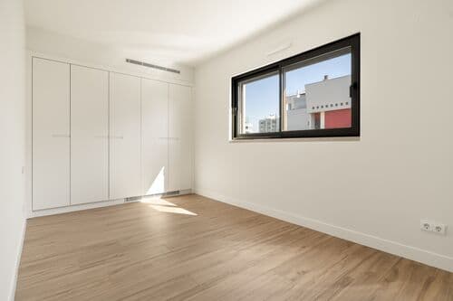 PF42256 - Apartamento T2 com piscina, Telheiras, Lisboa - Imagem 16