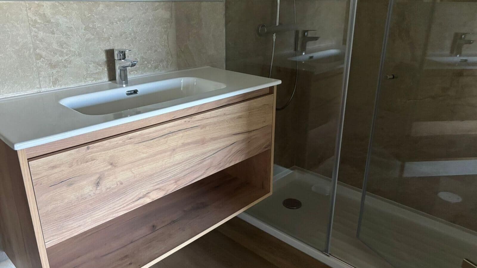 Apartamento T3 com estacionamento, Miraflores, Oeiras - Imagem 12