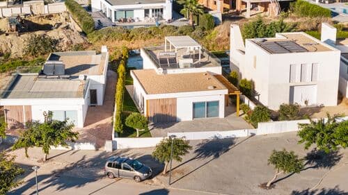 PF42015 - Moradia Isolada T3 com piscina, Porto Covo, Sines - Imagem 2