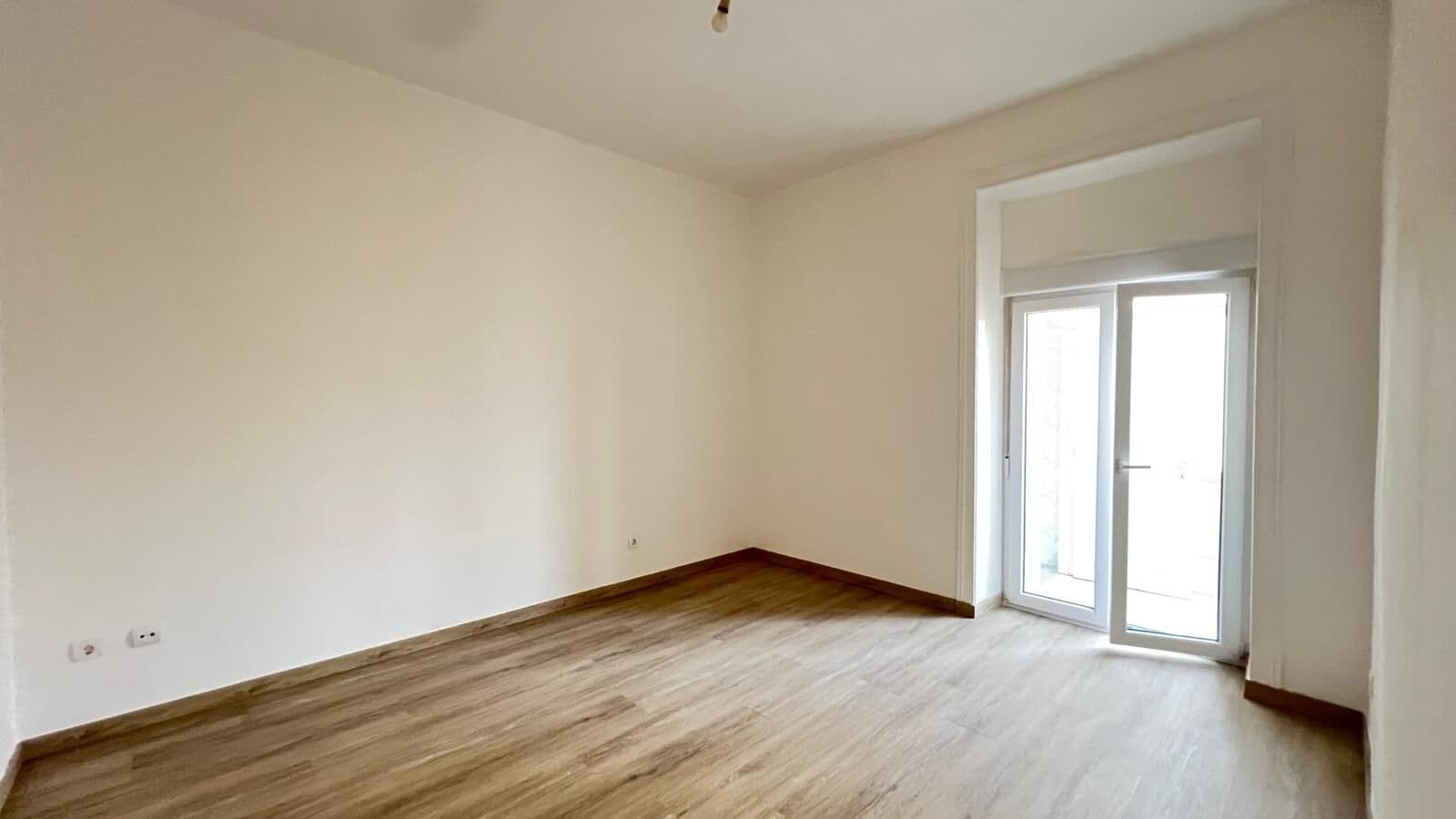 Apartamento T2 + 1 com vista, Penha de França, Lisboa - Imagem 4