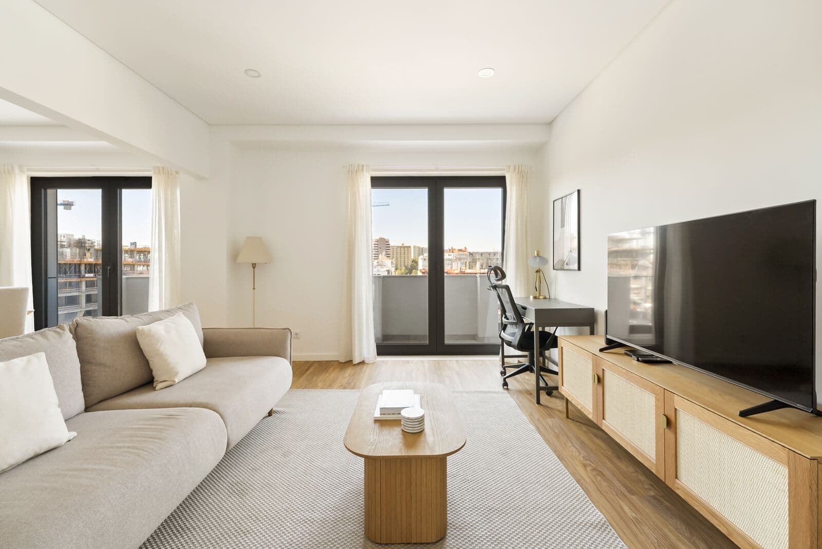 Apartamento T2 com vista, Entrecampos, Lisboa - Imagem 2