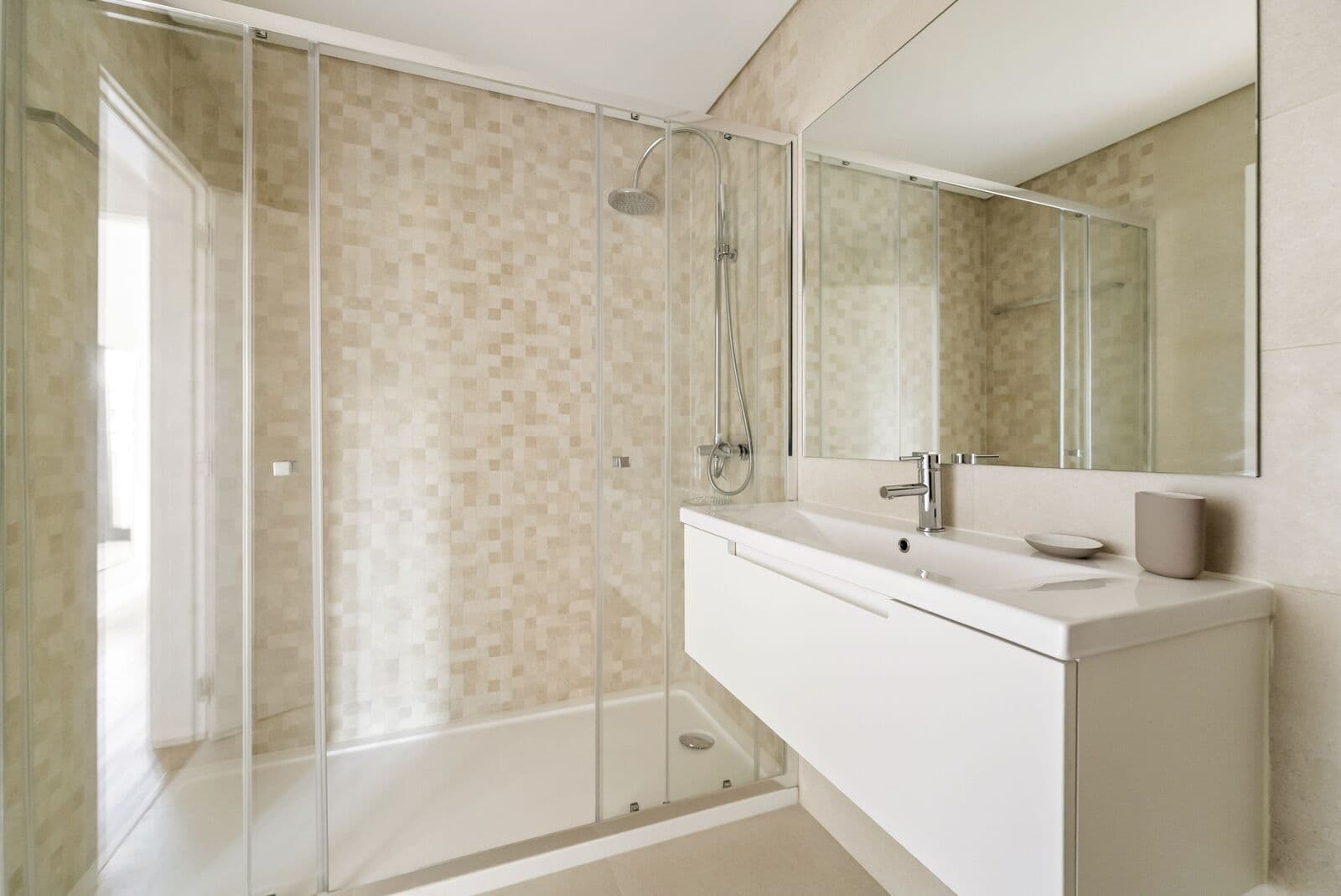 Apartamento T2 com vista, Entrecampos, Lisboa - Imagem 18