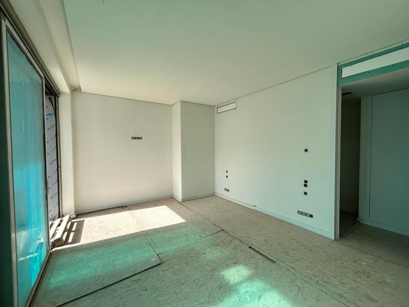 4 Bedroom Apartment with garden, Cascais - Image 41
