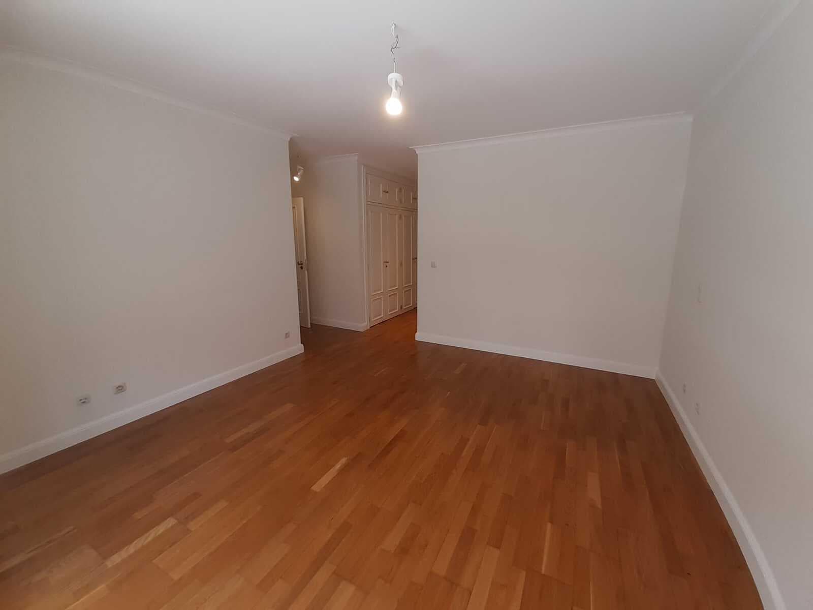 Apartamento T3, Cascais - Imagem 10