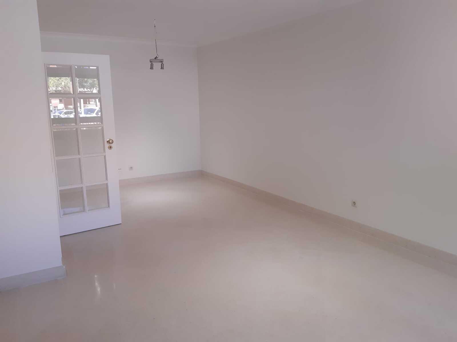 Apartamento T3, Cascais - Imagem 2