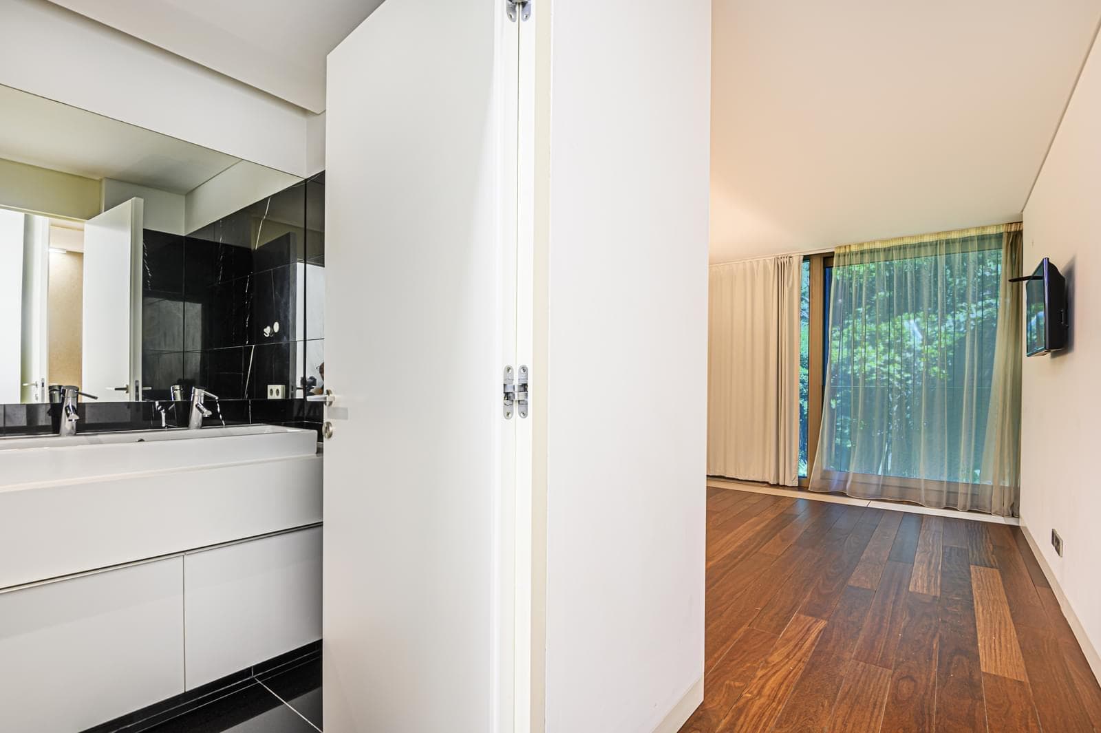 Apartamento T2 com piscina, Cascais - Imagem 10